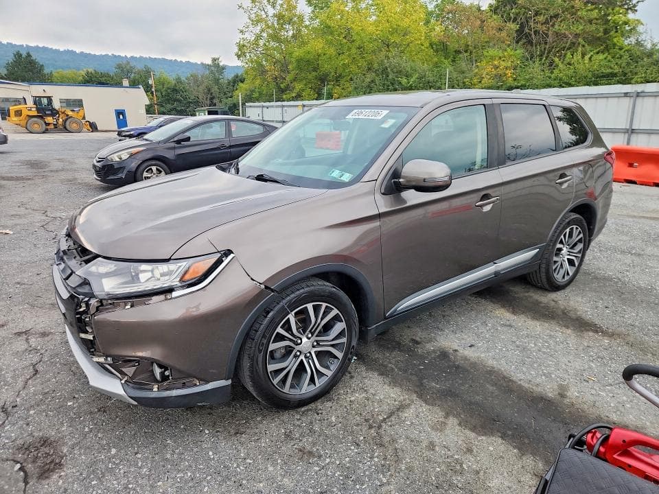 2017 MITSUBISHI OUTLANDER SE - 1