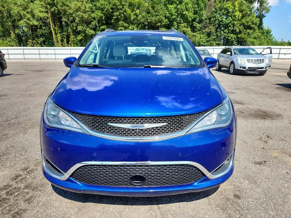 2019 CHRYSLER PACIFICA TOURING L PLUS 5