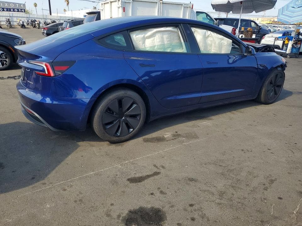 2025 TESLA MODEL 3 3