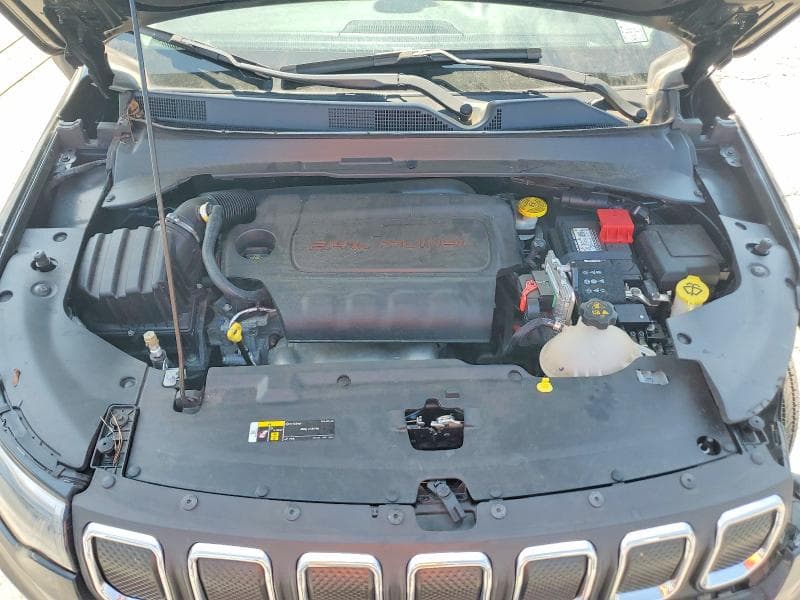 2022 JEEP COMPASS LATITUDE LUX 11