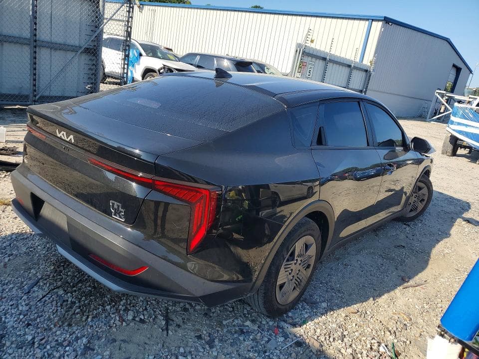 2026 KIA K4 LX 3