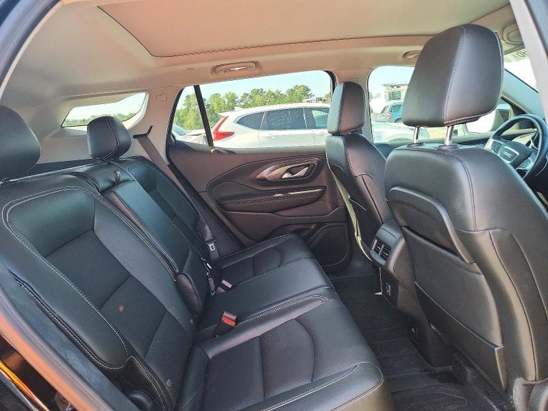 2022 GMC TERRAIN SLT 11