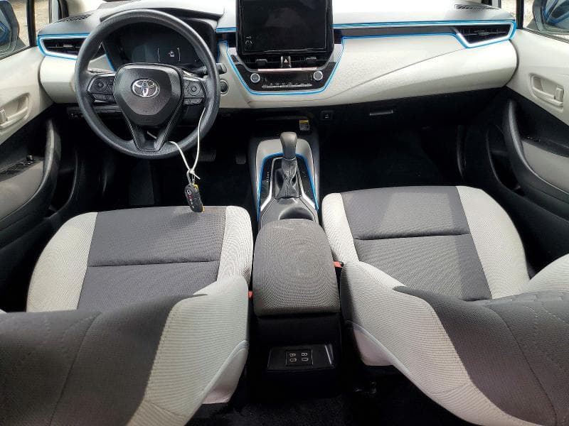 2026 TOYOTA COROLLA LE 8