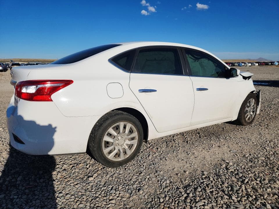 2017 NISSAN SENTRA S 3