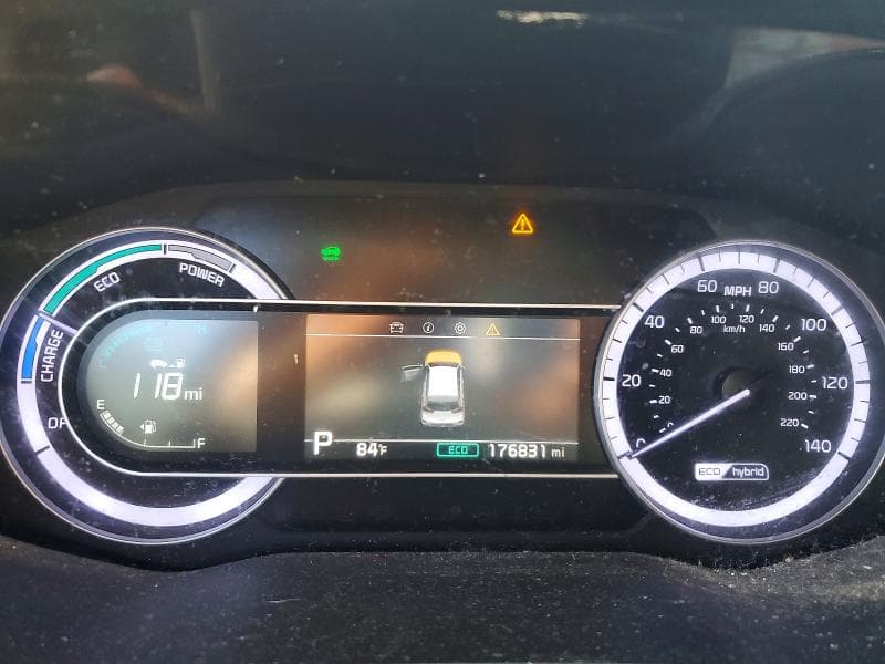 2021 KIA NIRO LX 9