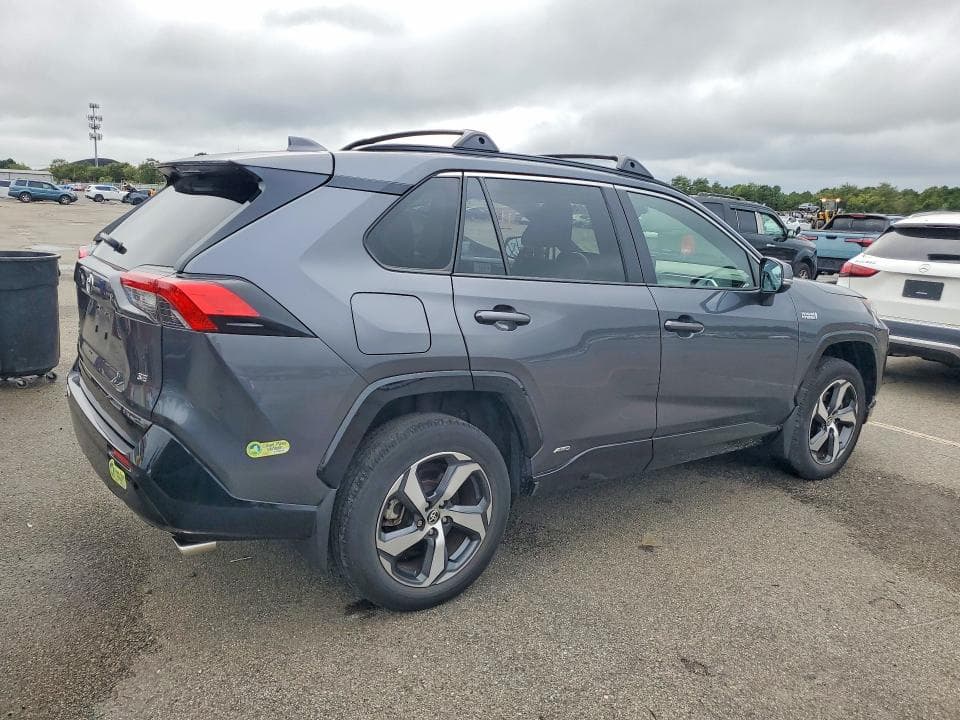 2021 TOYOTA RAV4 PRIME SE 3