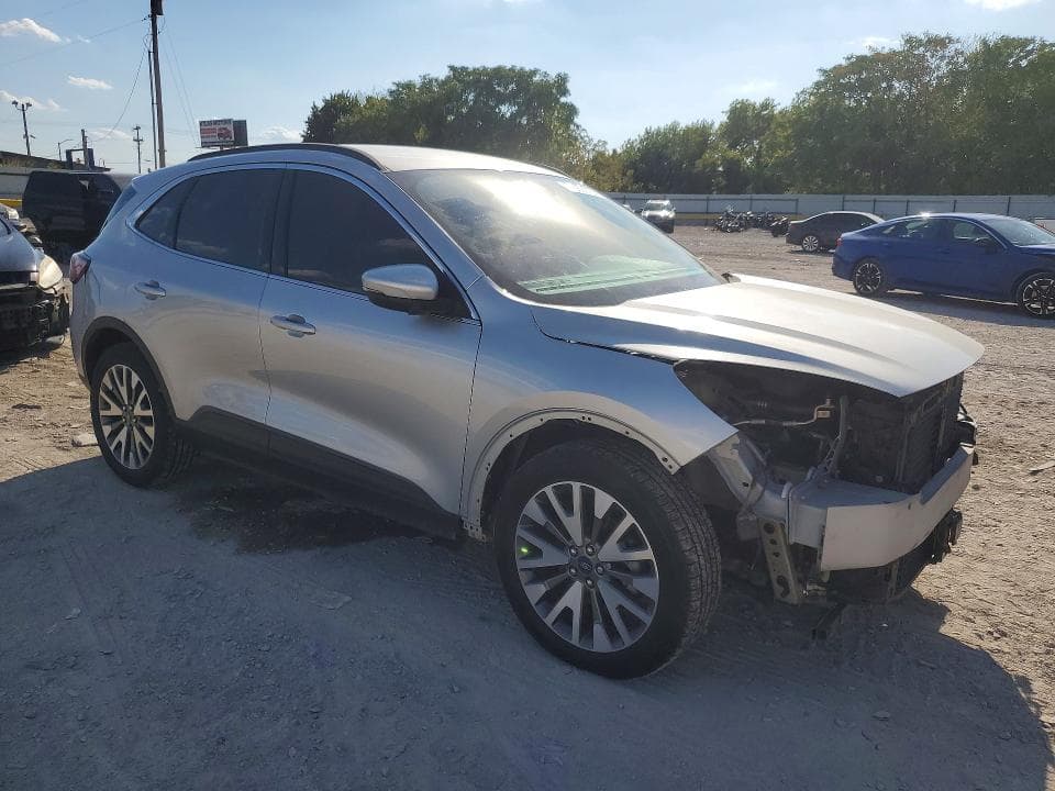 2020 FORD ESCAPE TITANIUM 4