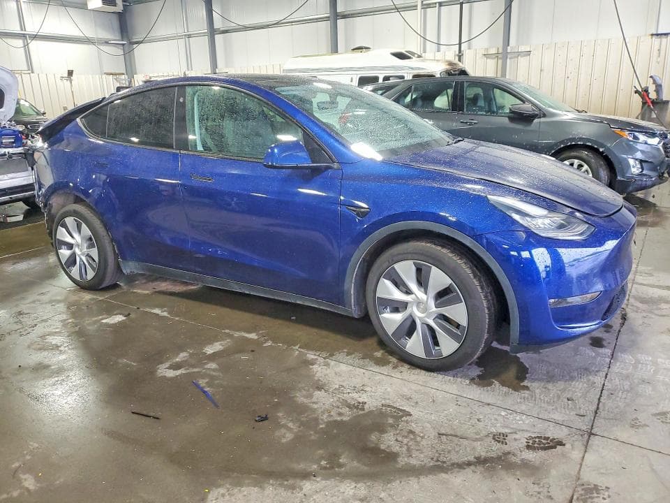2021 TESLA MODEL Y 4