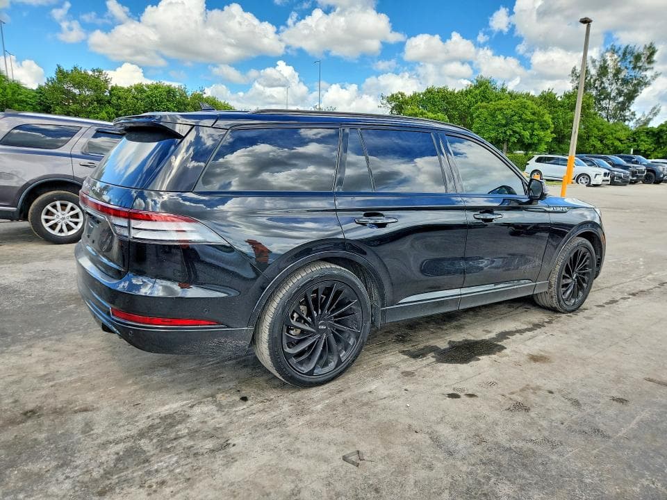 2023 LINCOLN AVIATOR RESERVE 3