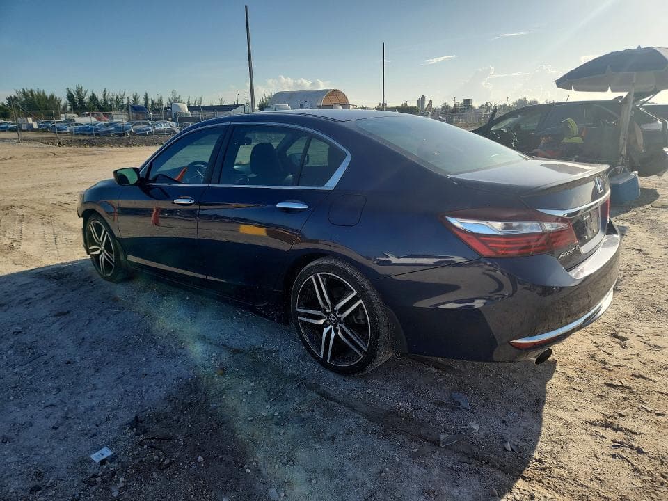 2017 HONDA ACCORD SPORT 2