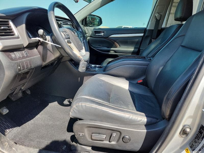 2018 TOYOTA HIGHLANDER XLE 7