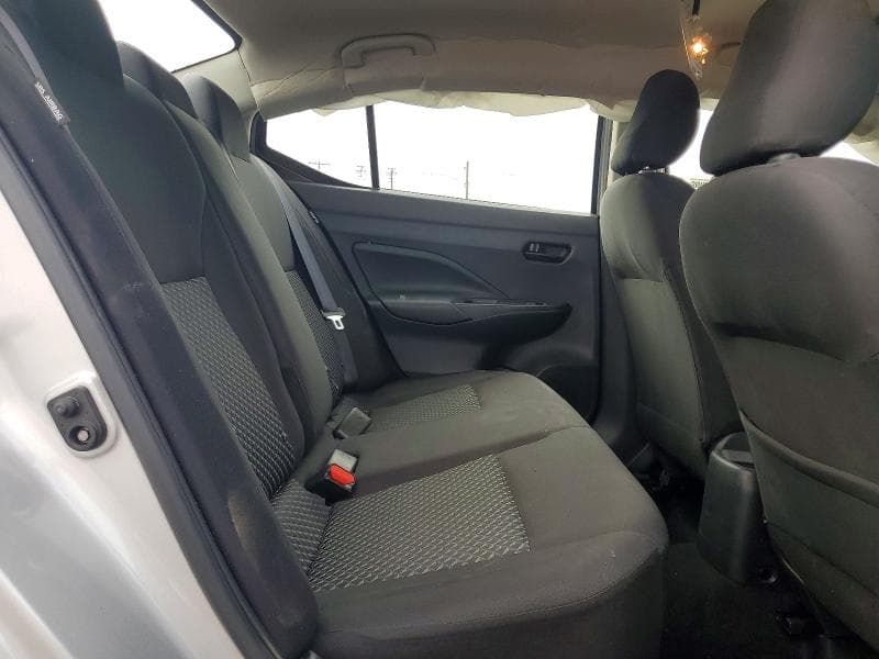2020 NISSAN VERSA S 10