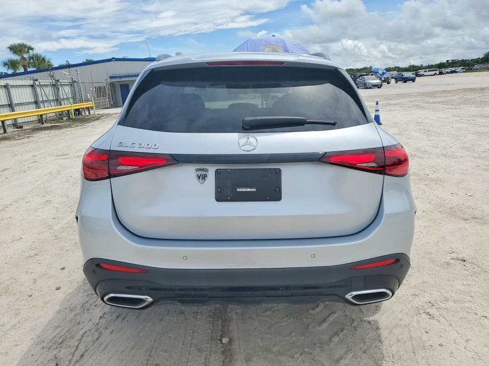 2024 MERCEDES-BENZ GLC 300 6