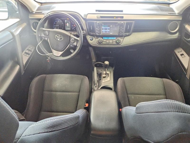 2018 TOYOTA RAV4 XLE 8