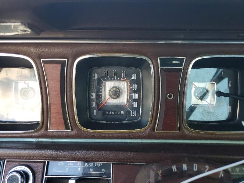 1970 LINCOLN CONTINENTAL 9