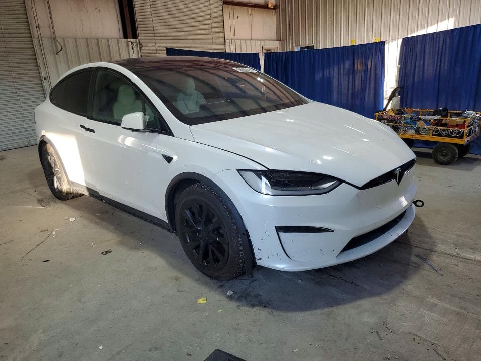 2022 TESLA MODEL X 4