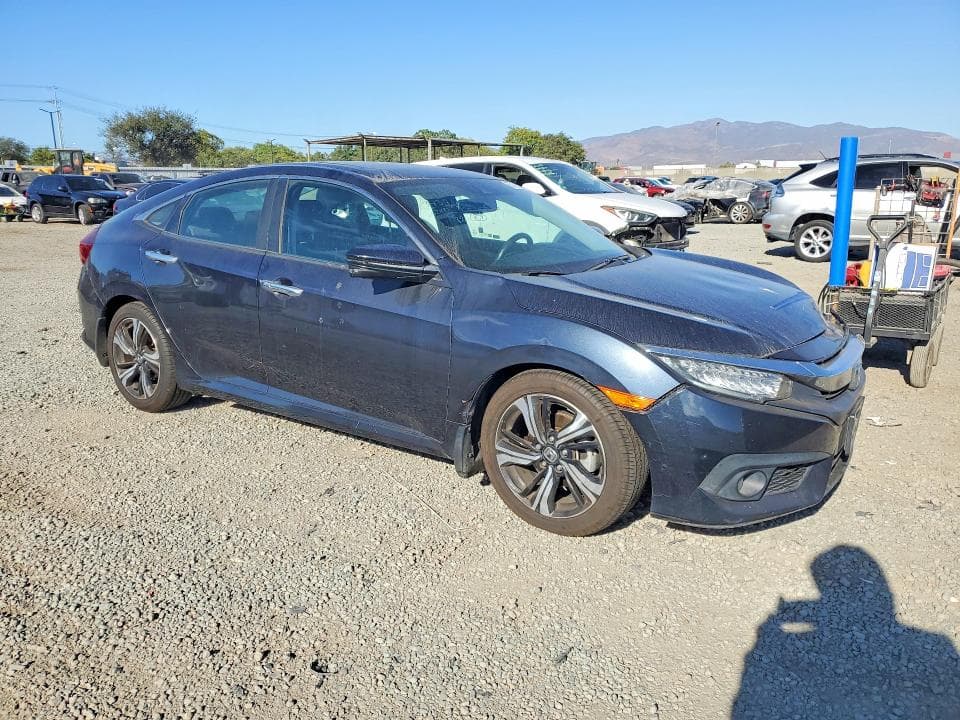 2017 HONDA CIVIC TOURING 4