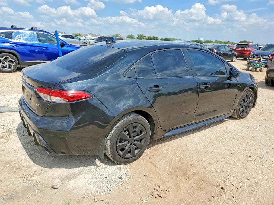 2022 TOYOTA COROLLA LE 3