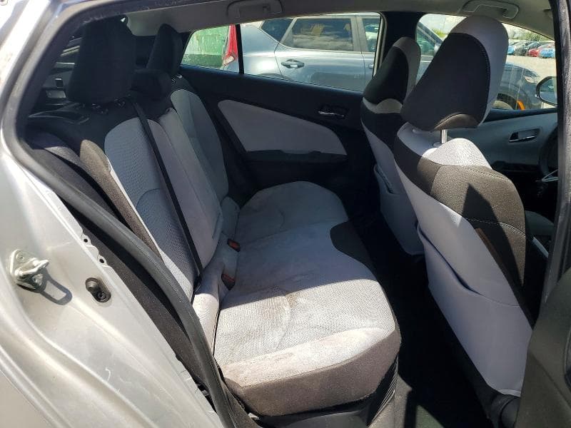 2019 TOYOTA PRIUS LE 10