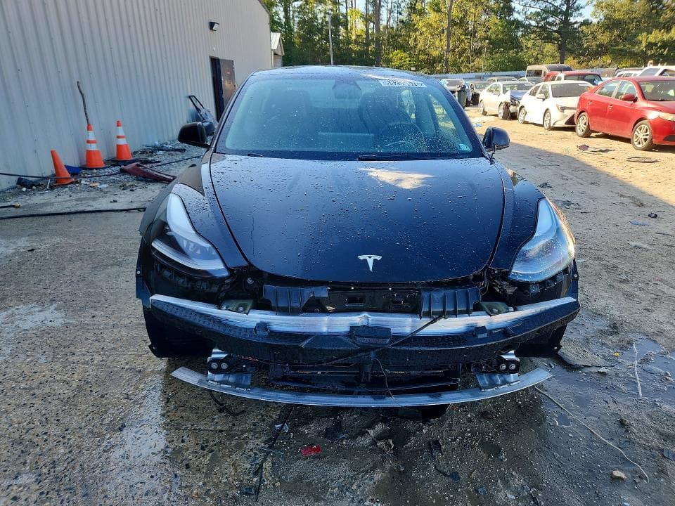 2023 TESLA MODEL 3 5
