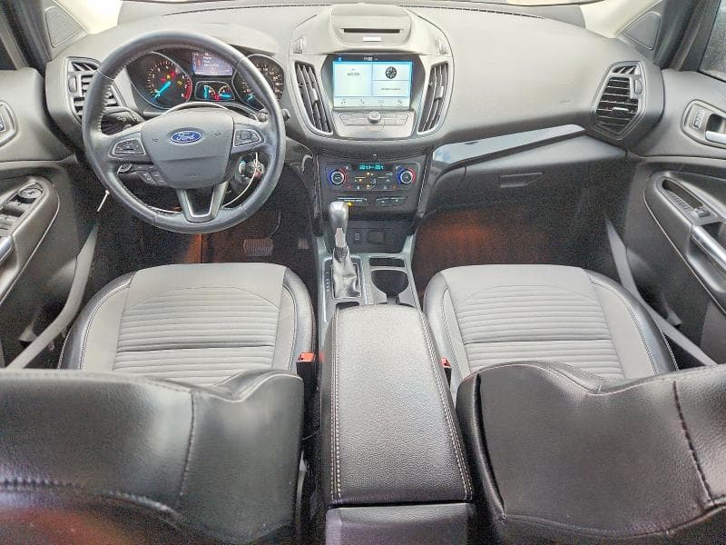 2017 FORD ESCAPE SE 8