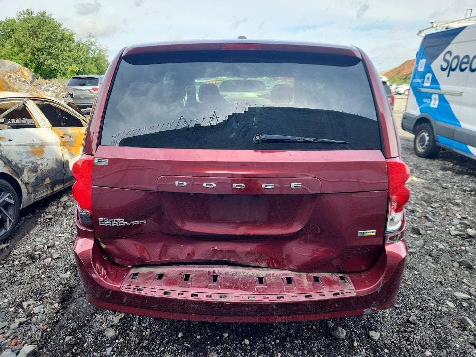 2018 DODGE GRAND CARAVAN SE 6