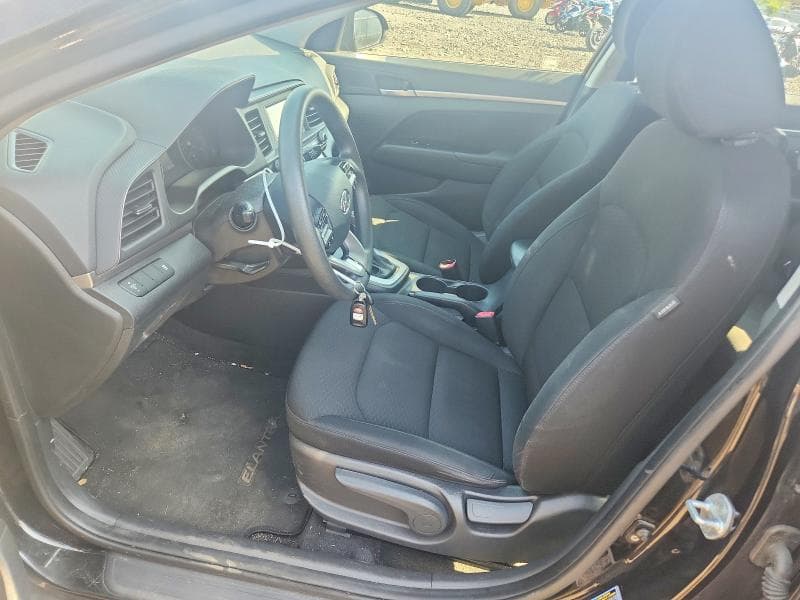 2019 HYUNDAI ELANTRA SE 7