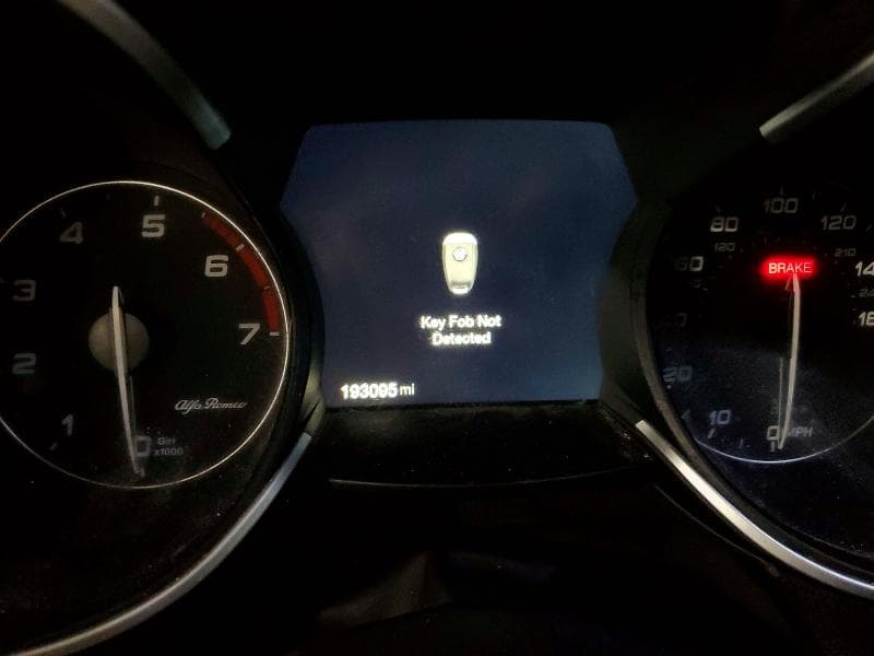 2018 ALFA ROMEO STELVIO 9