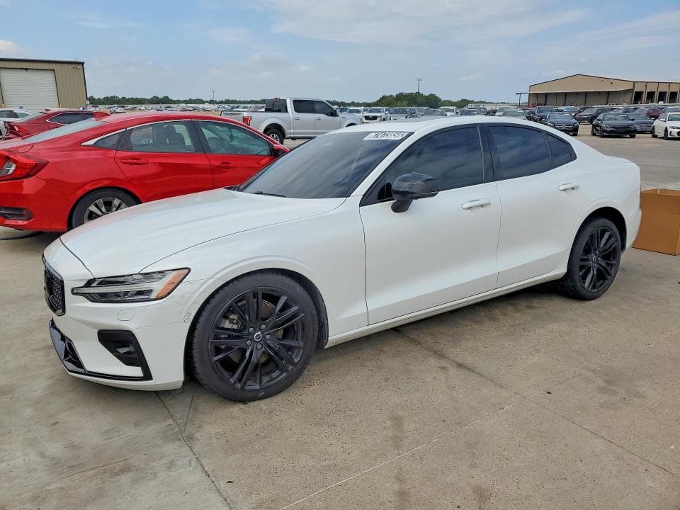 2024 VOLVO S60 PLUS - 1