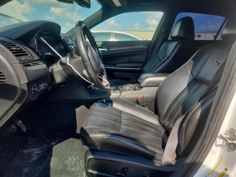 2019 CHRYSLER 300 S 7
