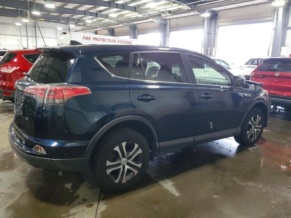 2018 TOYOTA RAV4 LE 3