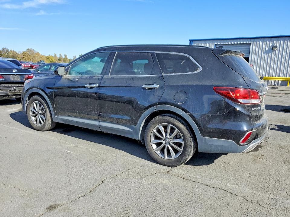 2017 HYUNDAI SANTA FE SE 2
