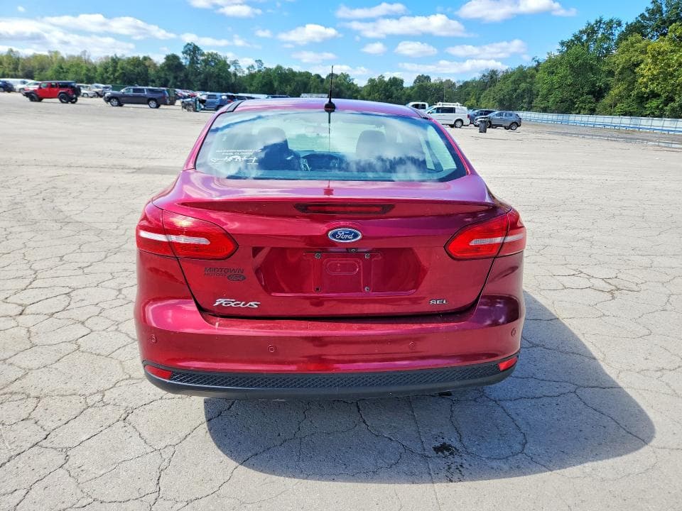 2017 FORD FOCUS SEL 6