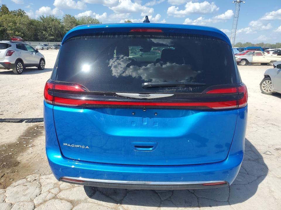 2026 CHRYSLER PACIFICA SELECT 6