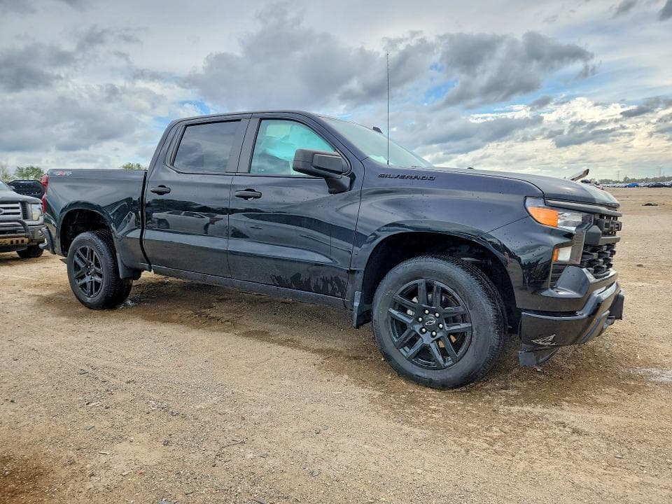 2023 CHEVROLET SILVERADO K1500 CUSTOM 4