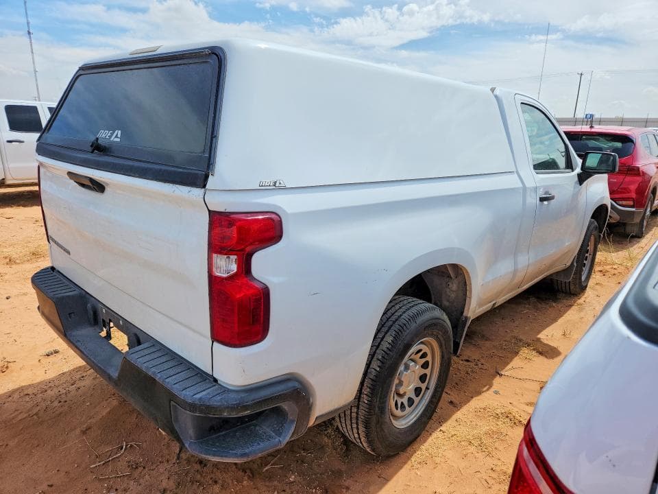 2023 CHEVROLET SILVERADO C1500 3