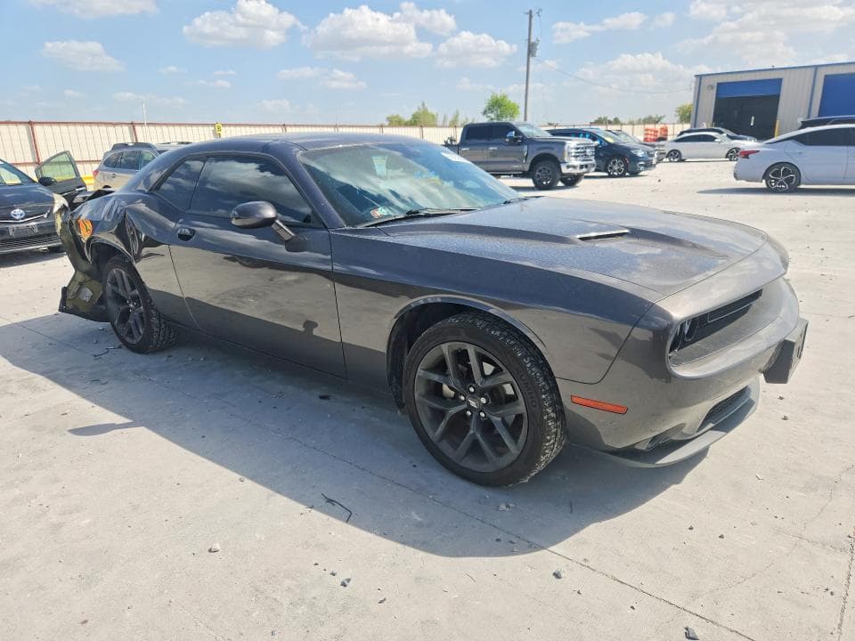 2023 DODGE CHALLENGER SXT 4