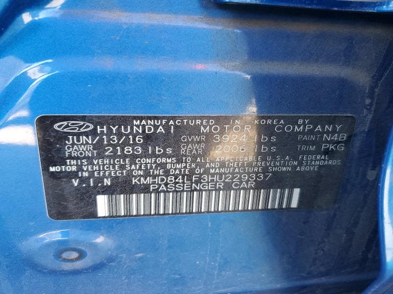 2017 HYUNDAI ELANTRA SE 12