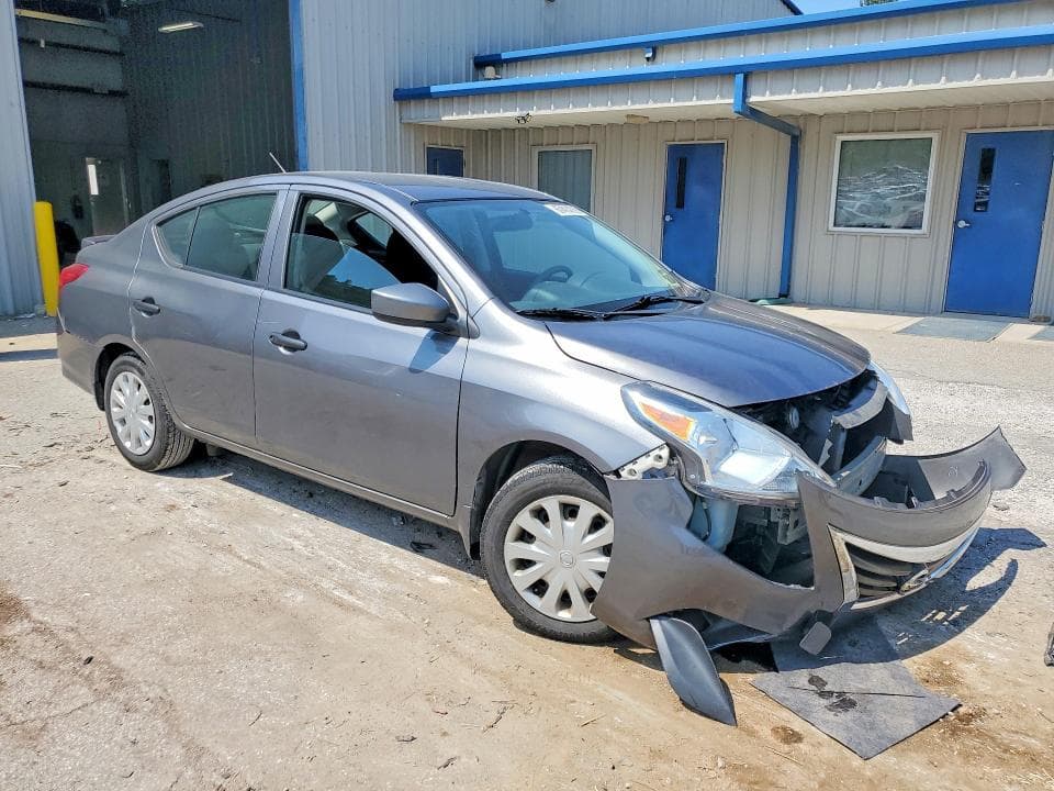 2017 NISSAN VERSA 1.6 S PLUS 4