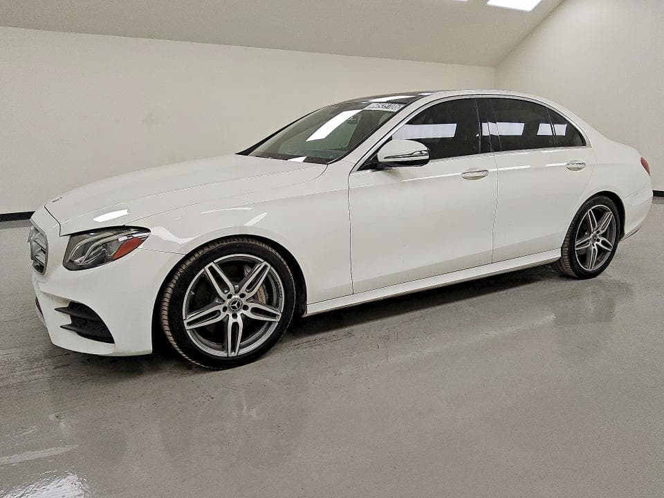 2019 MERCEDES-BENZ E 300 - 1