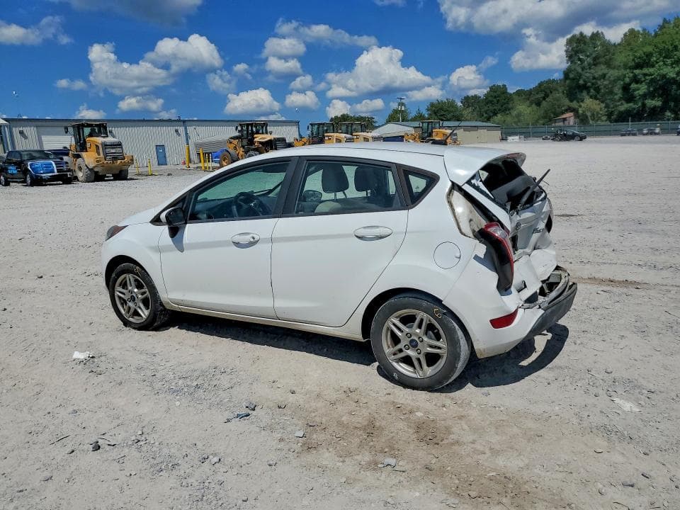 2017 FORD FIESTA SE 2