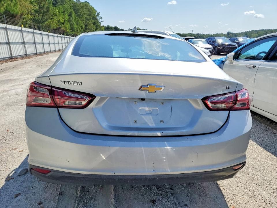 2022 CHEVROLET MALIBU LT 6
