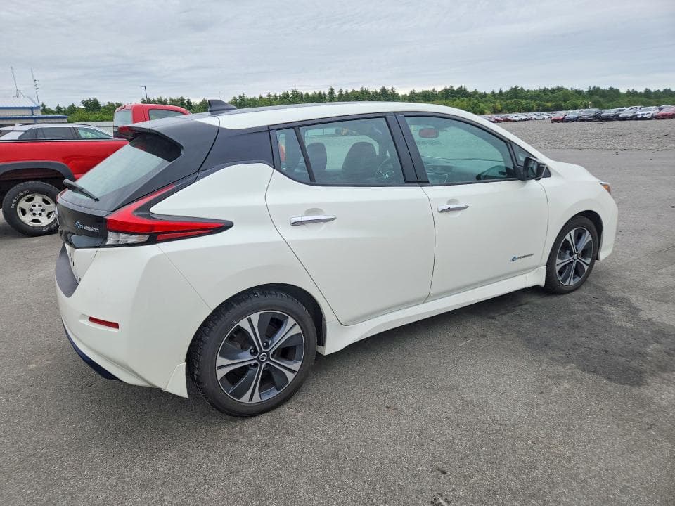2018 NISSAN LEAF SL 3