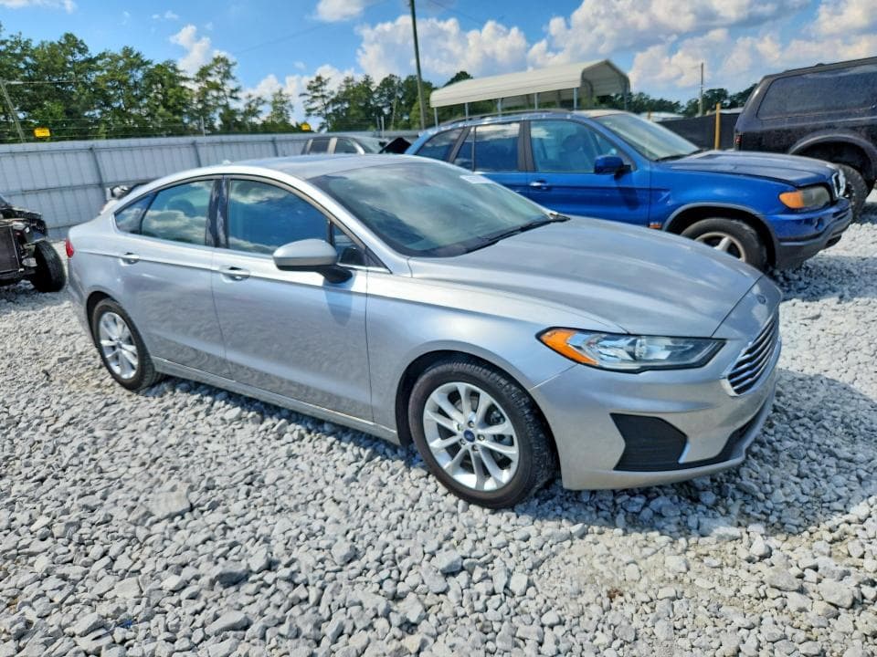 2020 FORD FUSION SE 4