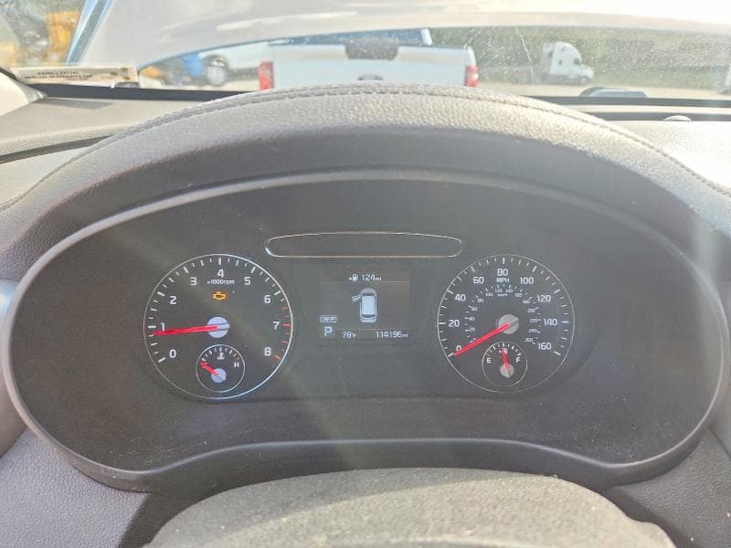 2019 KIA SORENTO LX 9