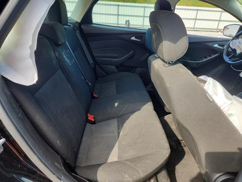 2018 FORD FOCUS SEL 10