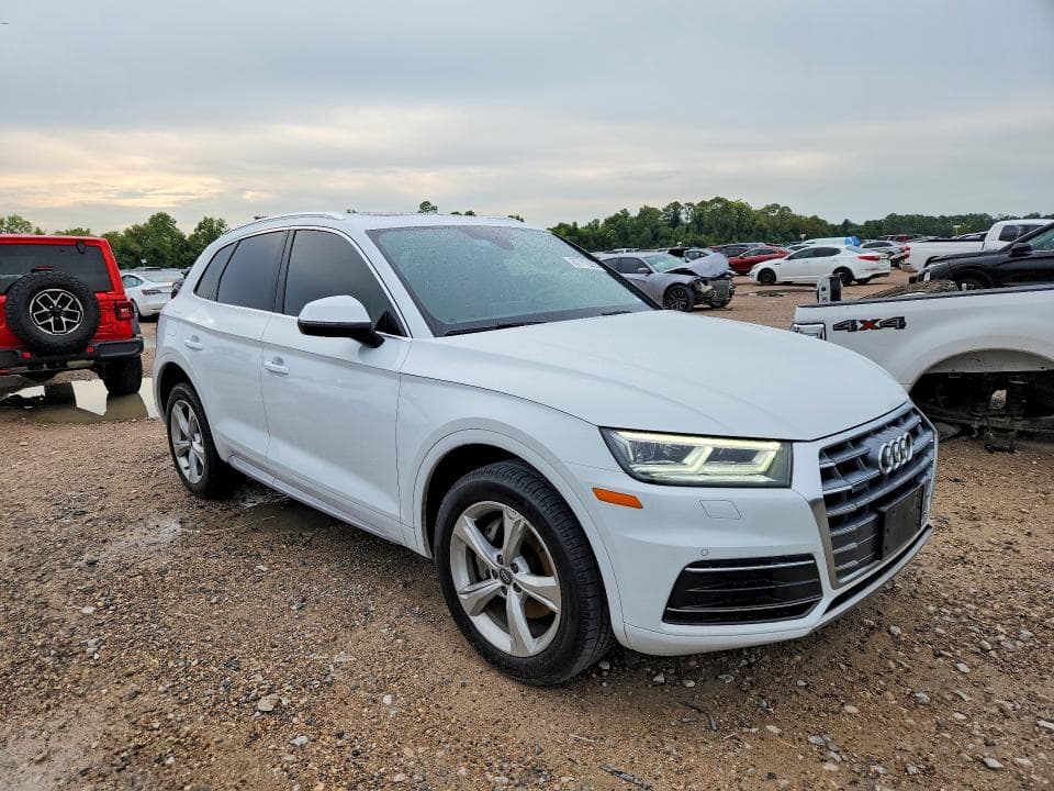 2020 AUDI Q5 PREMIUM PLUS 4