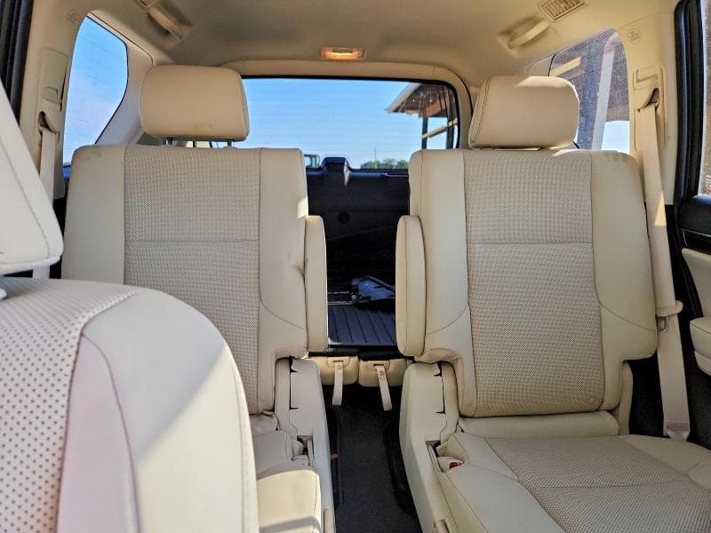 2023 LEXUS GX 460 10