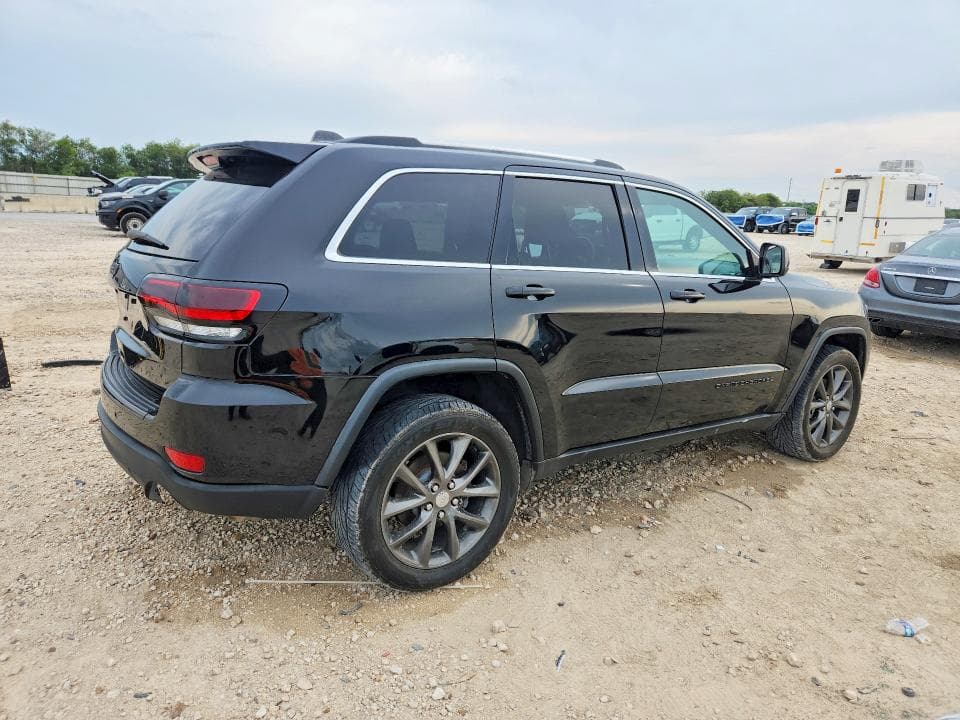 2018 JEEP GRAND CHEROKEE LAREDO 3