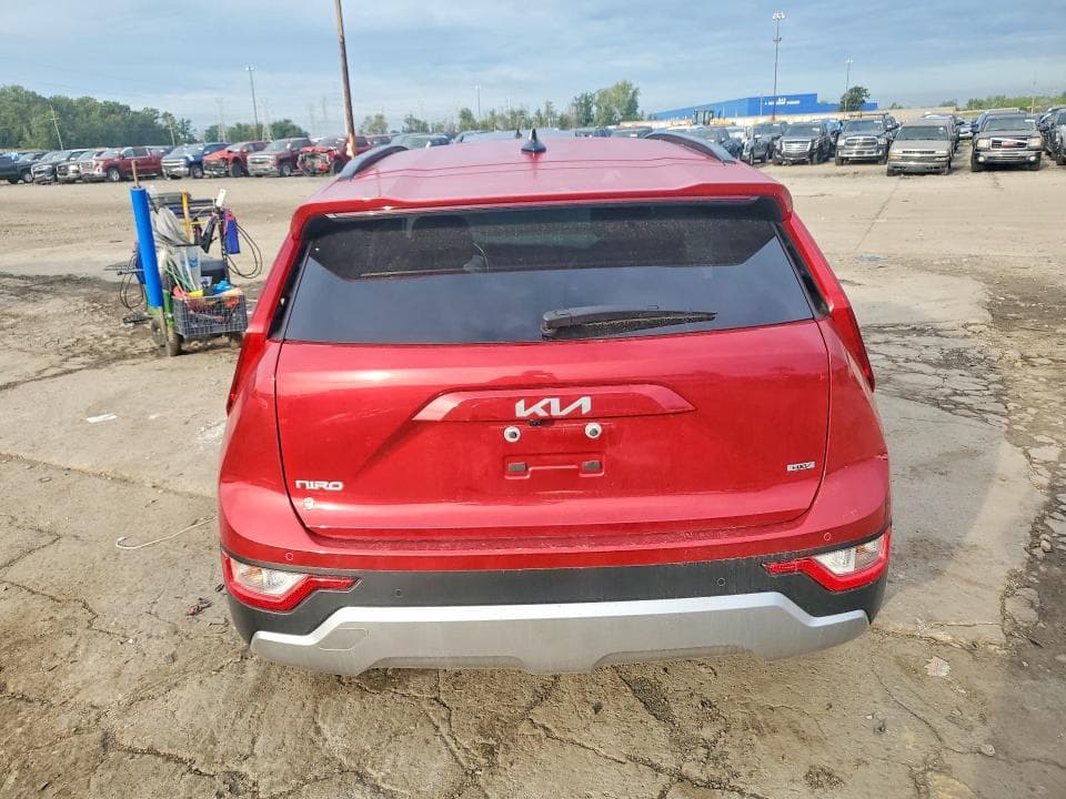 2024 KIA NIRO EX 6